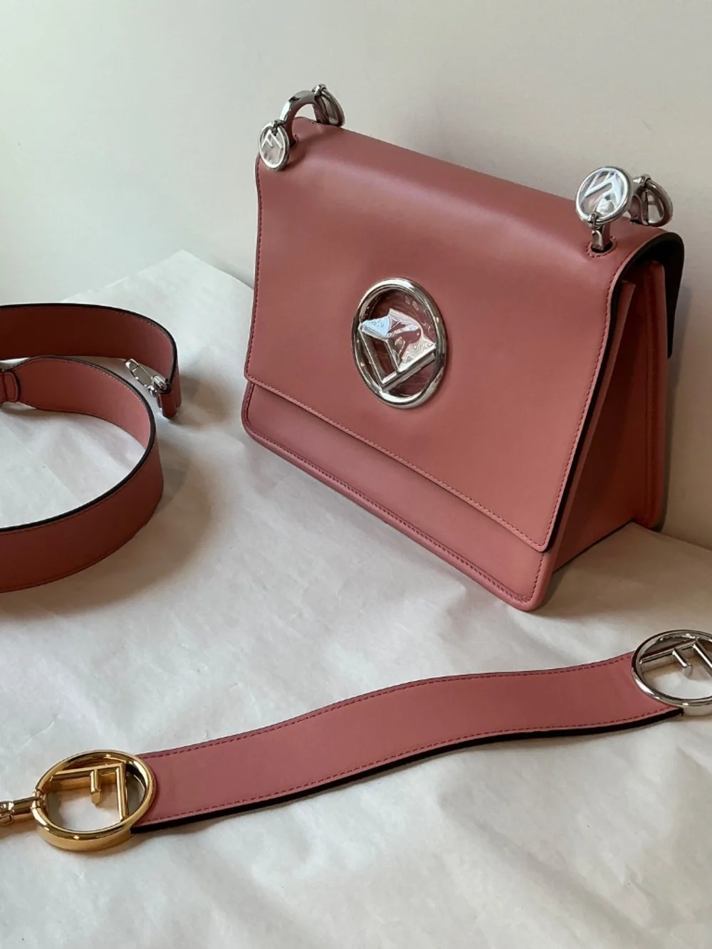 NEW Fendi Pink Kan Handbag with Gold/Silver Hardware (Two Straps) - Picture 5 of 13